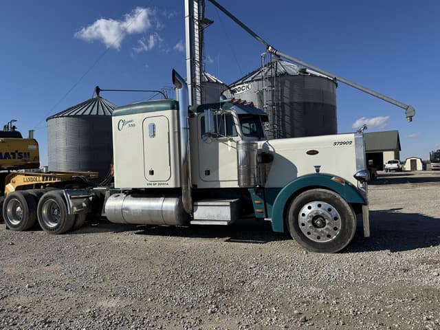 Image of Peterbilt 359 equipment image 1