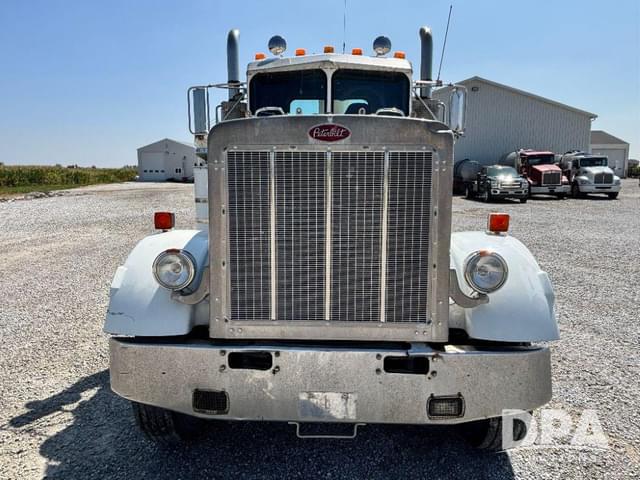 Image of Peterbilt 359 equipment image 2