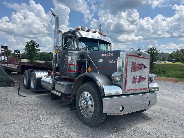 Image of Peterbilt 359 equipment image 2