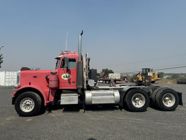 Image of Peterbilt 359 equipment image 4