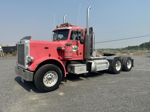 Image of Peterbilt 359 equipment image 1