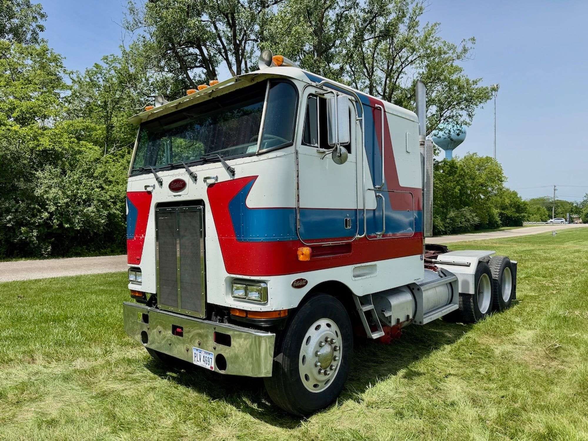 1986 Peterbilt 362 Equipment Image0
