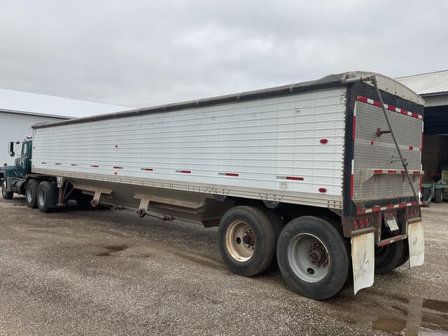 Image of Timpte Super Hopper equipment image 2