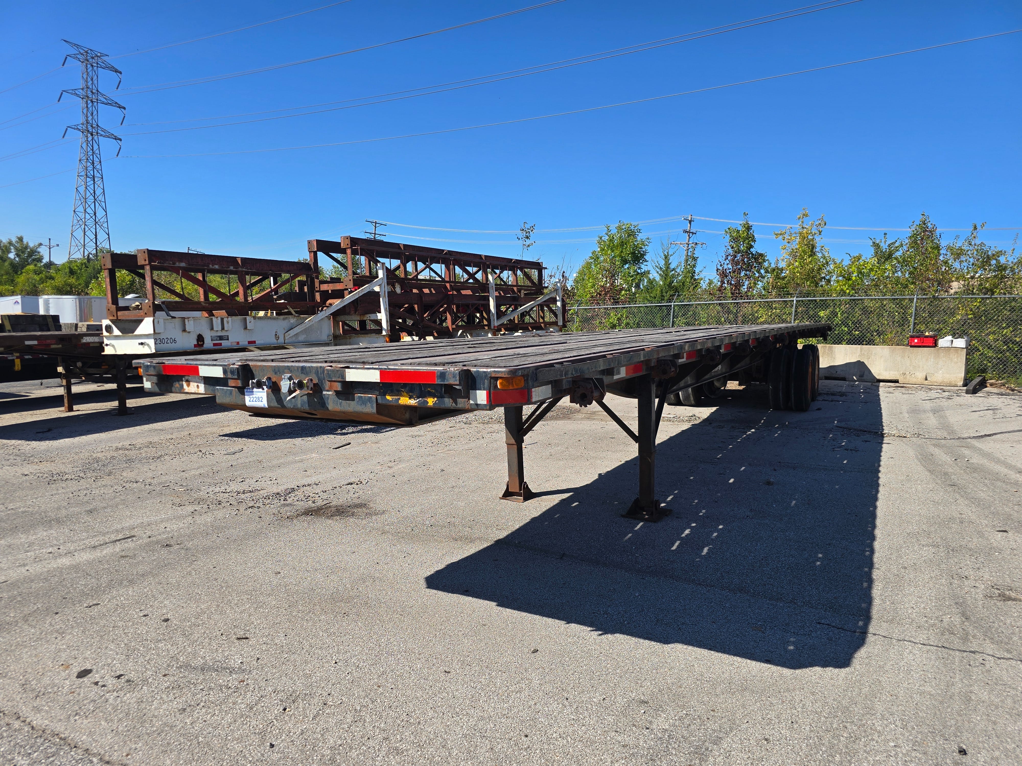 1986 Utility FS2C Equipment Image0