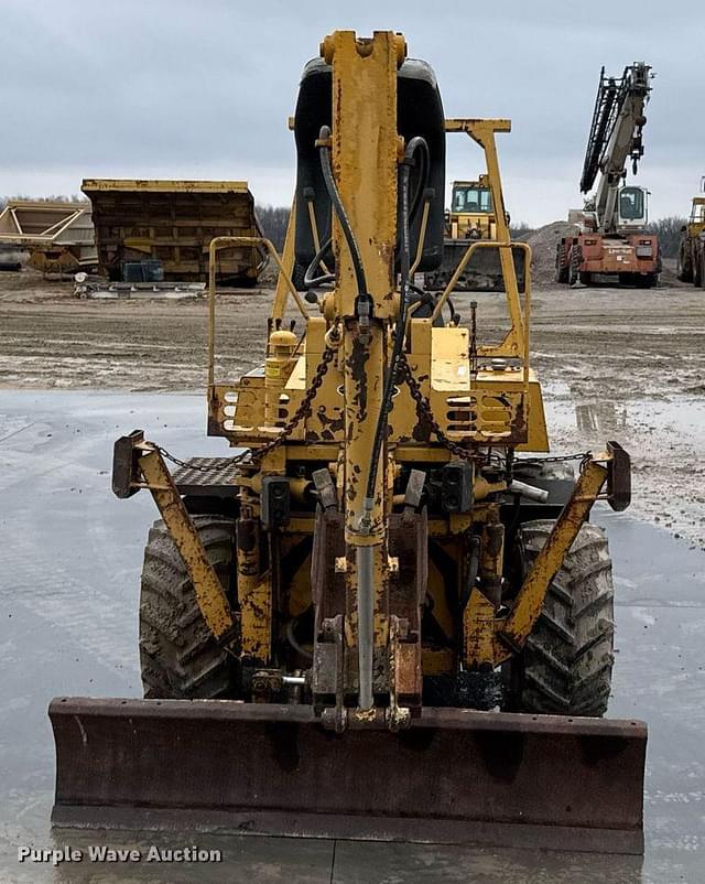 Image of Vermeer V-440 equipment image 1