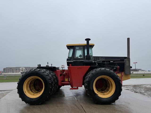 Image of Versatile 1156 equipment image 4
