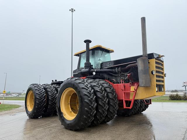 Image of Versatile 1156 equipment image 3