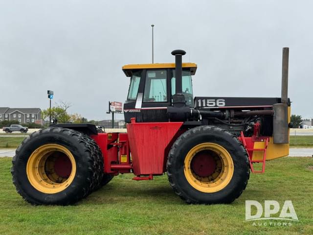 Image of Versatile 1156 equipment image 2