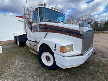 Main image White GMC Undetermined