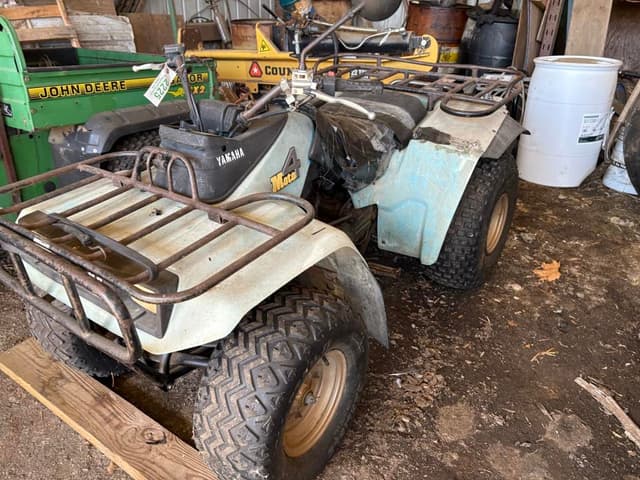 Image of Yamaha Moto 4 equipment image 1