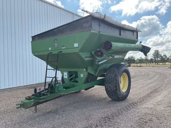 1987 Brent 670 Equipment Image0