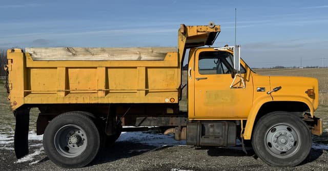 Image of Chevrolet C8500 equipment image 3