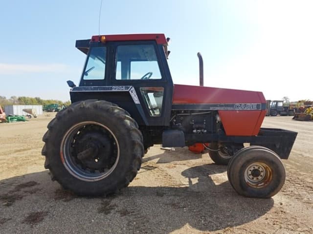 Image of Case 2294 equipment image 2