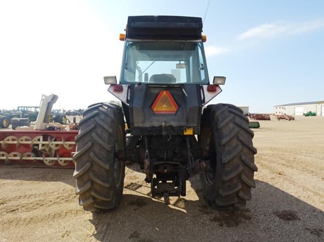 Image of Case 2294 equipment image 3