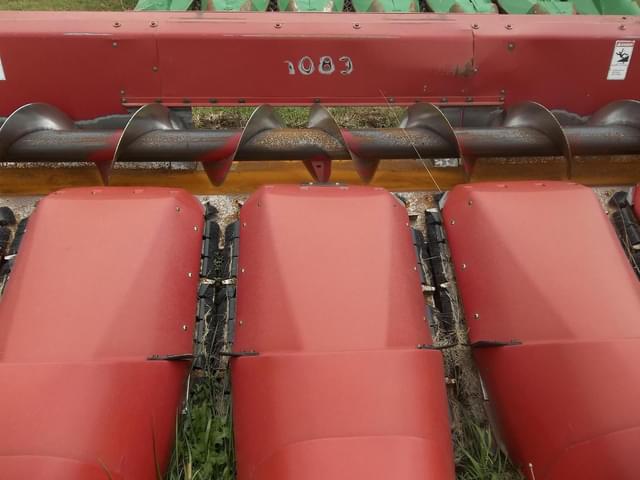 Image of Case IH 1083 equipment image 2