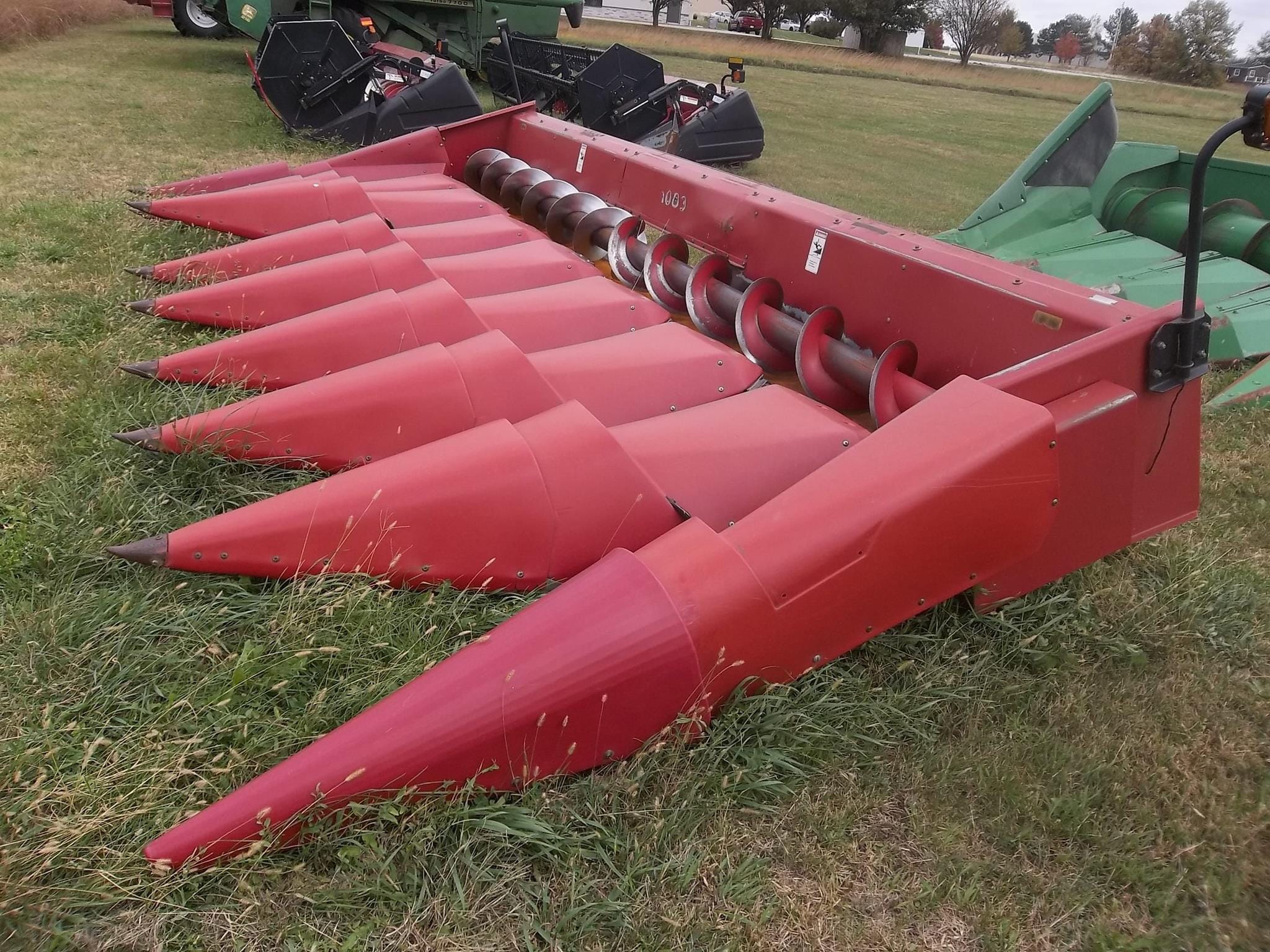 1987 Case IH 1083 Equipment Image0