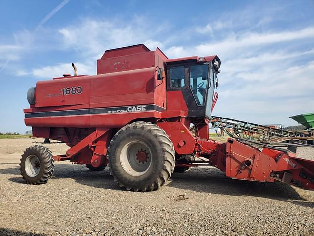 Image of Case IH 1680 equipment image 3