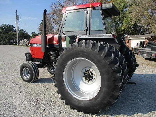 Image of Case IH 2394 equipment image 4