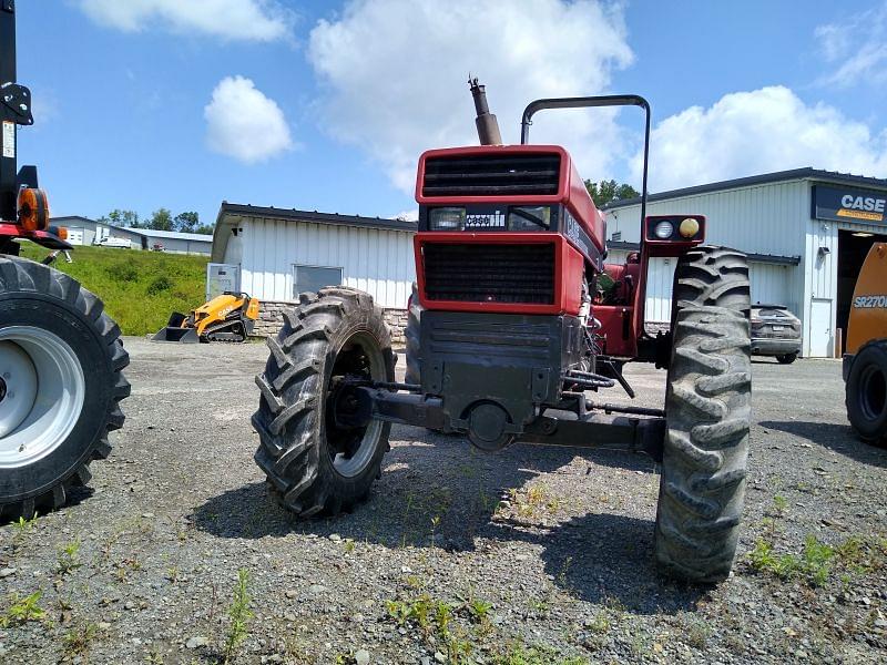 Image of Case IH 585 Image 1