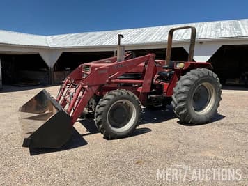 Main image Case IH 685