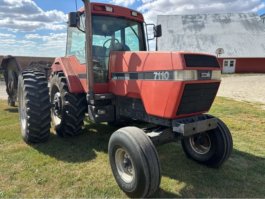 1987 Case IH 7110 Equipment Image0