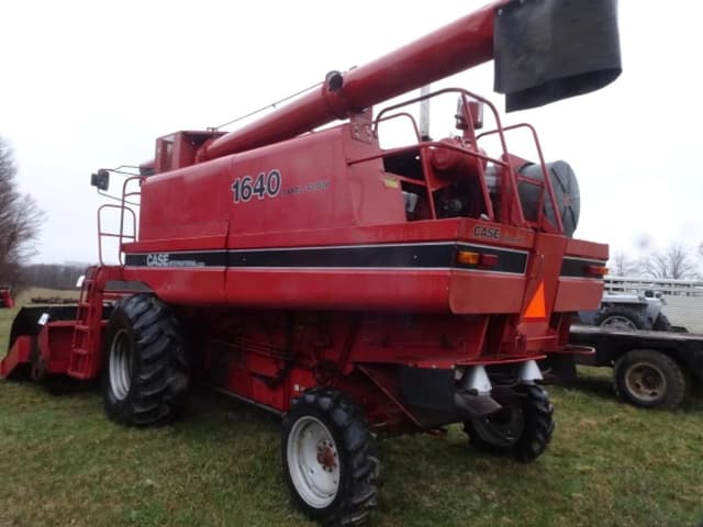 Image of Case IH 1640 equipment image 1