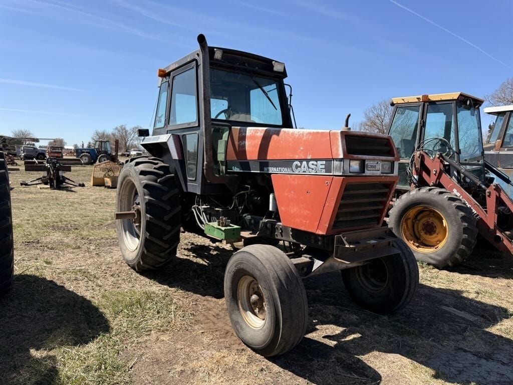 1987 Case IH 2096 Equipment Image0