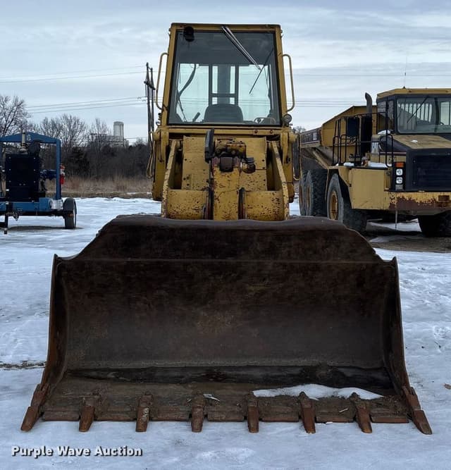 Image of Caterpillar 953 equipment image 1