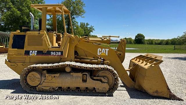 Image of Caterpillar 963B equipment image 3