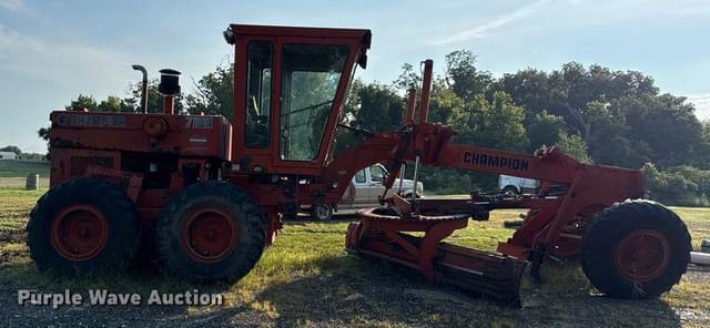Image of Champion 710A equipment image 3