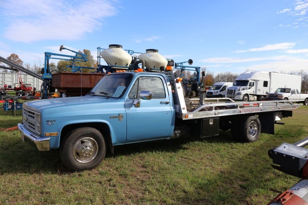 Image of Chevrolet C30 Primary image