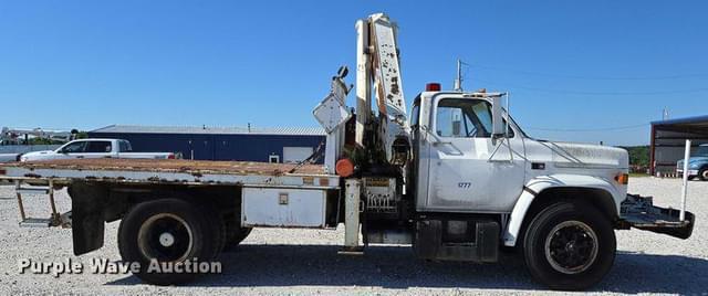 Image of Chevrolet C7 equipment image 3