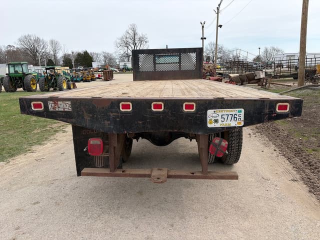 Image of Chevrolet C70 equipment image 3