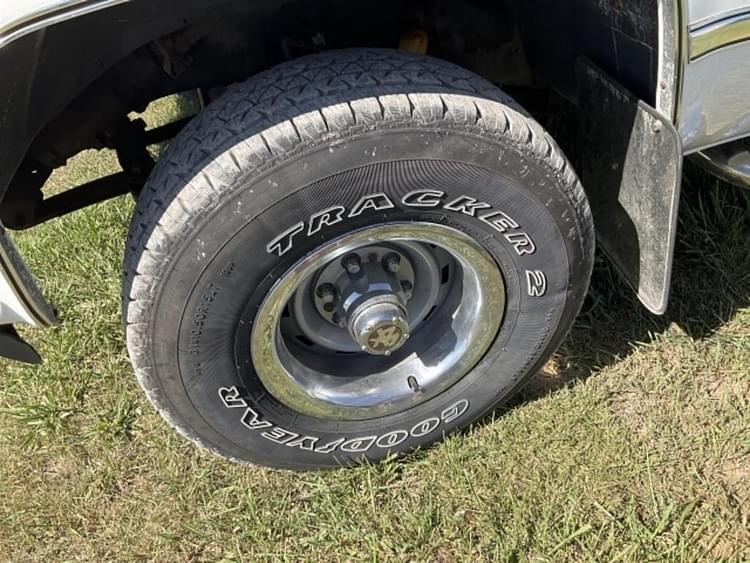 Main image Chevrolet Silverado 10 27