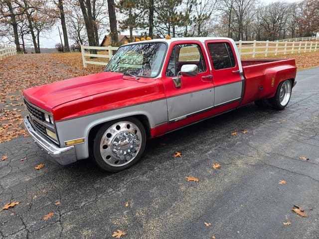 Image of Chevrolet 1500 equipment image 4