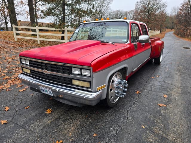 Image of Chevrolet 1500 equipment image 1