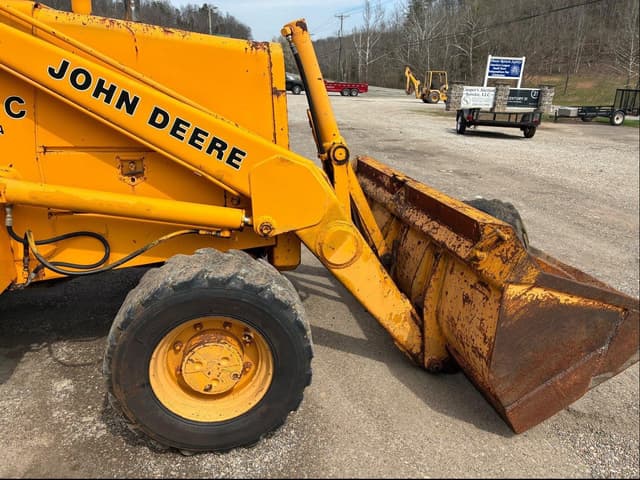 Image of John Deere 310C equipment image 4