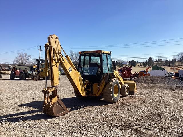 Image of John Deere 410C equipment image 3