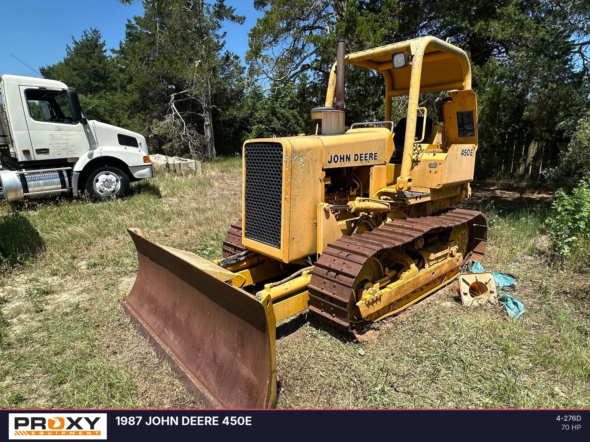 1987 John Deere 450E Equipment Image0