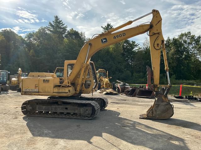 Image of John Deere 490D equipment image 3