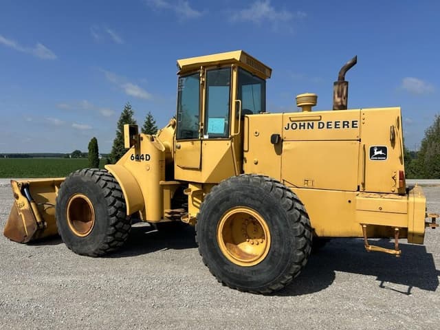 Image of John Deere 644D equipment image 4