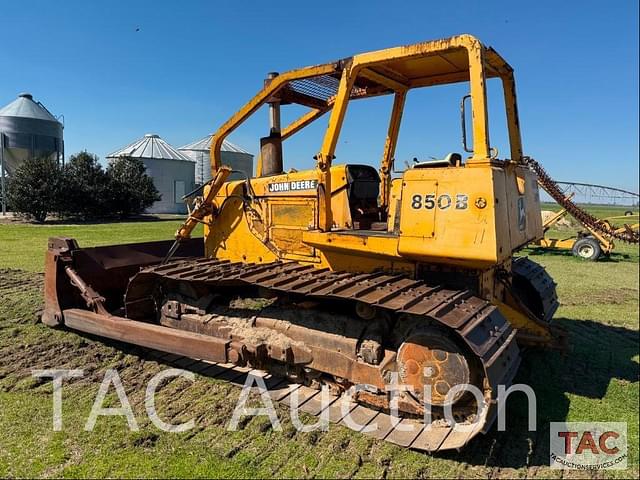 Image of John Deere 850B equipment image 2