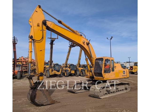 Image of John Deere 790D equipment image 2