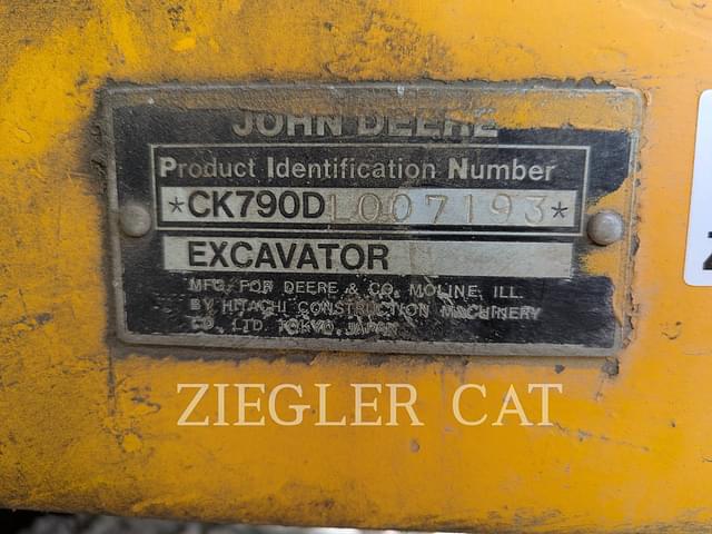 Image of John Deere 790D equipment image 4