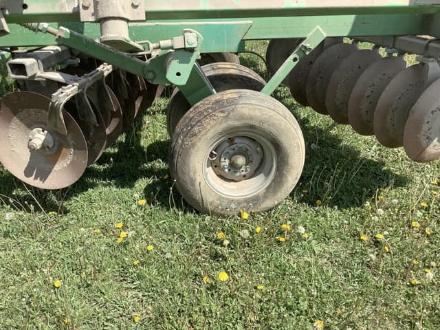 Image of Deutz-Allis 2500 equipment image 2