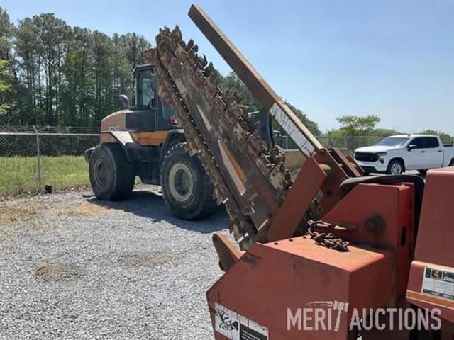 Image of Ditch Witch 6510 equipment image 4