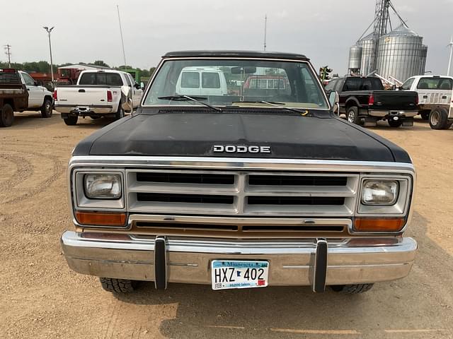 Image of Dodge Ram 1500 equipment image 1