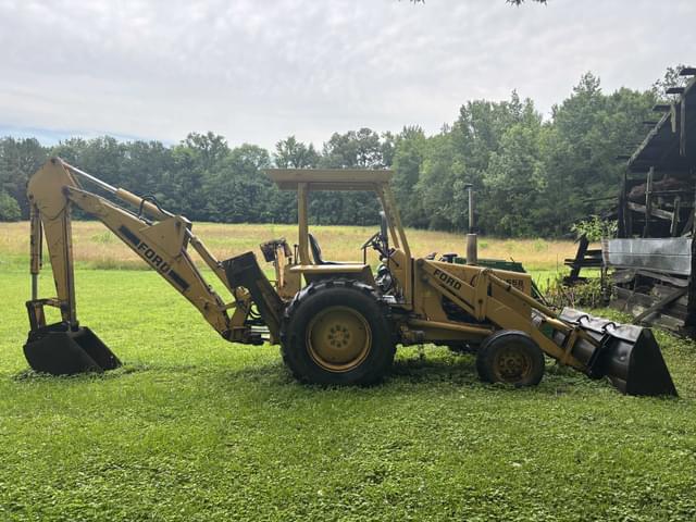 Image of Ford 555B equipment image 1