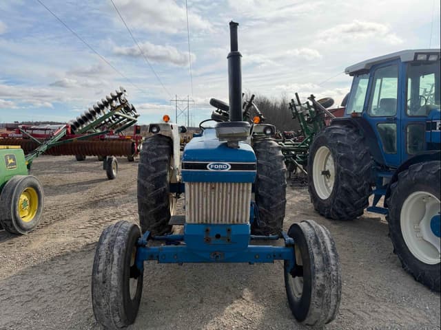 Image of Ford 7610 equipment image 1