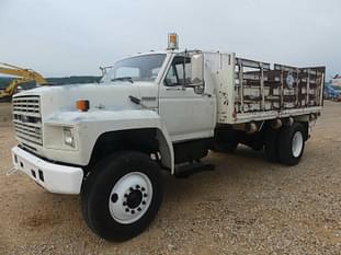 1987 Ford 8000 Equipment Image0